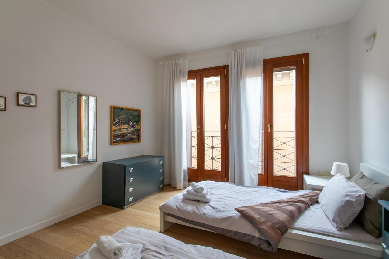 Venice Lance With Lift, 2 Minutes Walk From The Train Station Veneza Exterior foto